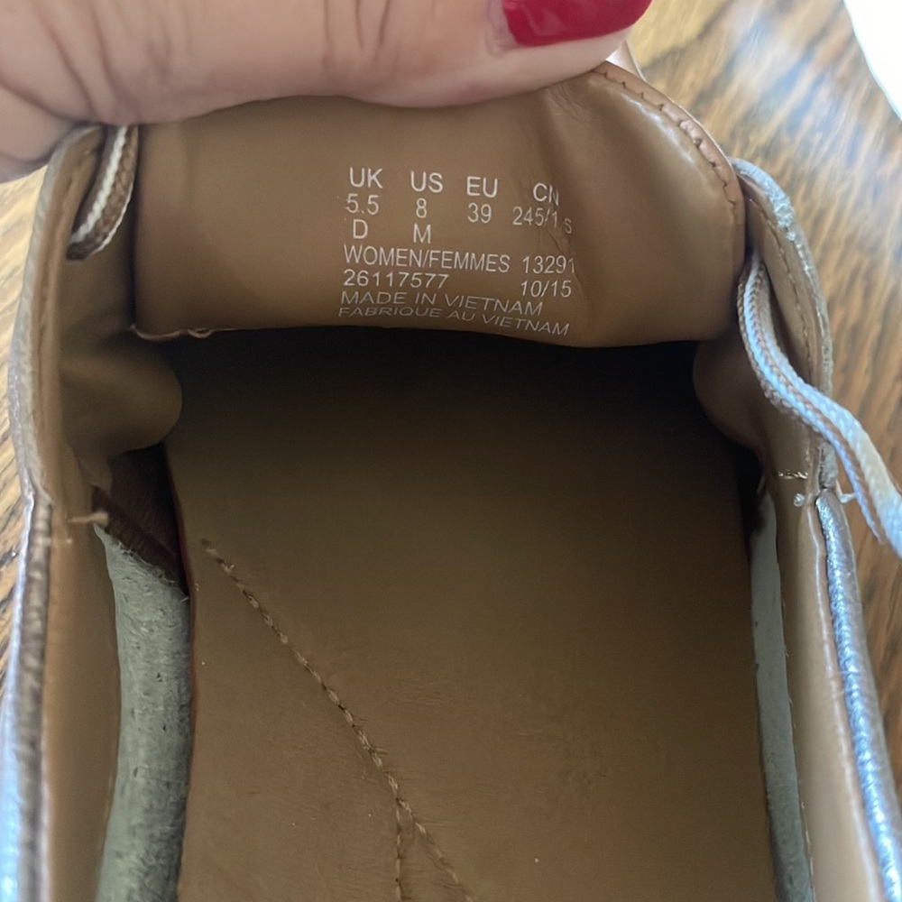Clarks - Picture 7 of 7